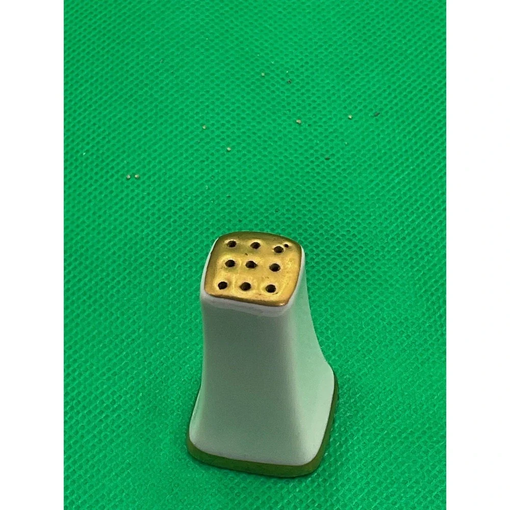 Noritake Nippon 23K Gold‎ Salt Pepper Shakers Set of 3